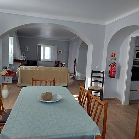 Vivenda Campos, vista Mar em remodelação total Vila Nova de Milfontes Extérieur photo