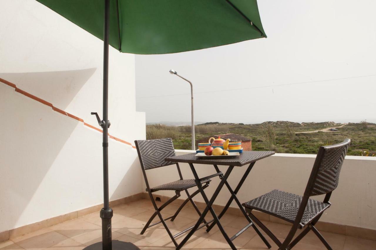 Vivenda Campos, vista Mar em remodelação total Vila Nova de Milfontes Extérieur photo